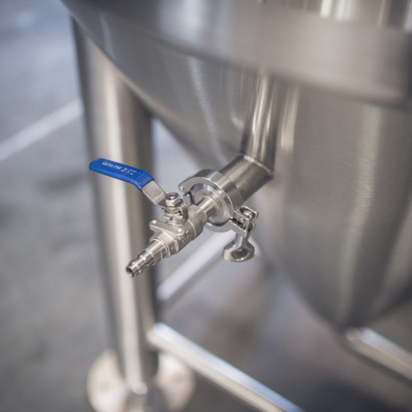 Ss Brewtech™ Pro Jacketed Unitank 5 bbl 5