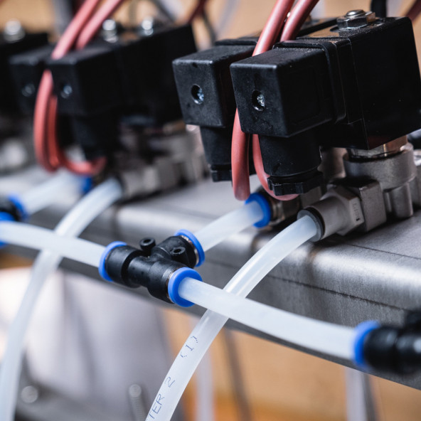 Rigters manueller Füller mit CO2 Fast Flush - 4 Füllköpfe 3